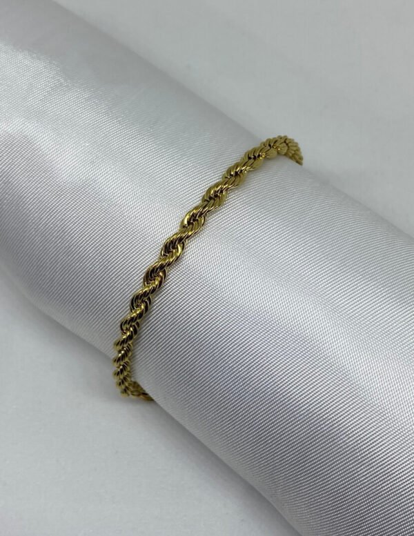 Blossom armband met gevlochten knoopjes